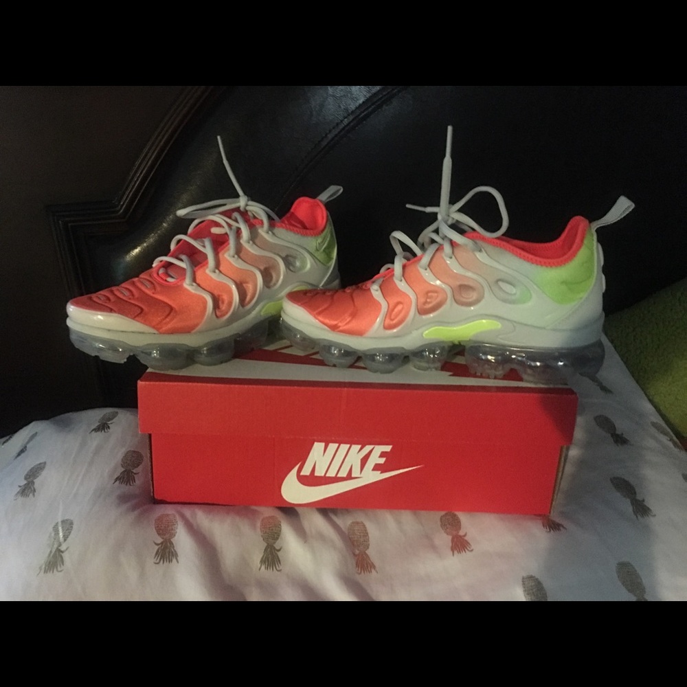 Nike shoes